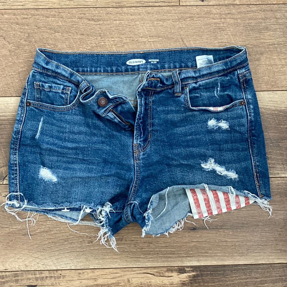 Old navy shorts